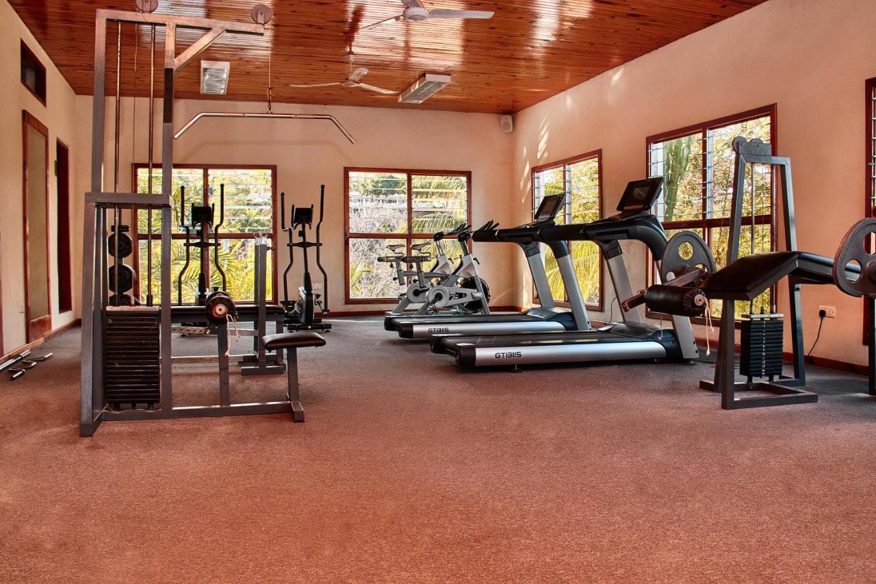 Lake Kariba Inns スィアボンガ エクステリア 写真