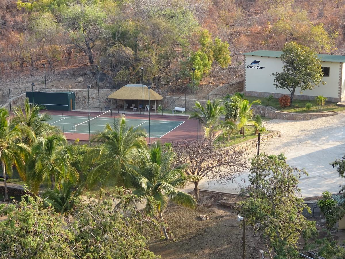 Lake Kariba Inns スィアボンガ エクステリア 写真